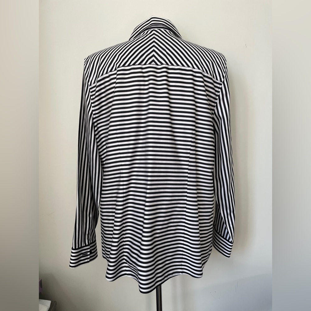 CHICO’S Black & White Striped Shirt - Picture 6 of 8